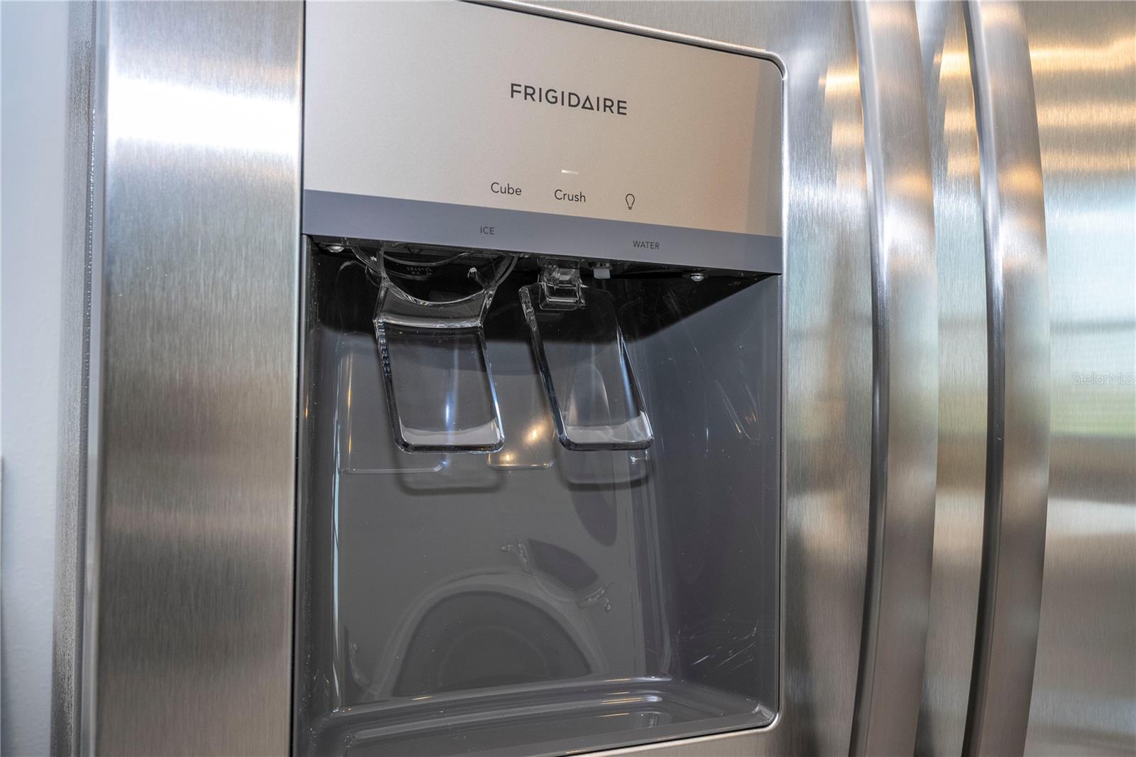 Image 12 of 51 For 686 Longboat Drive