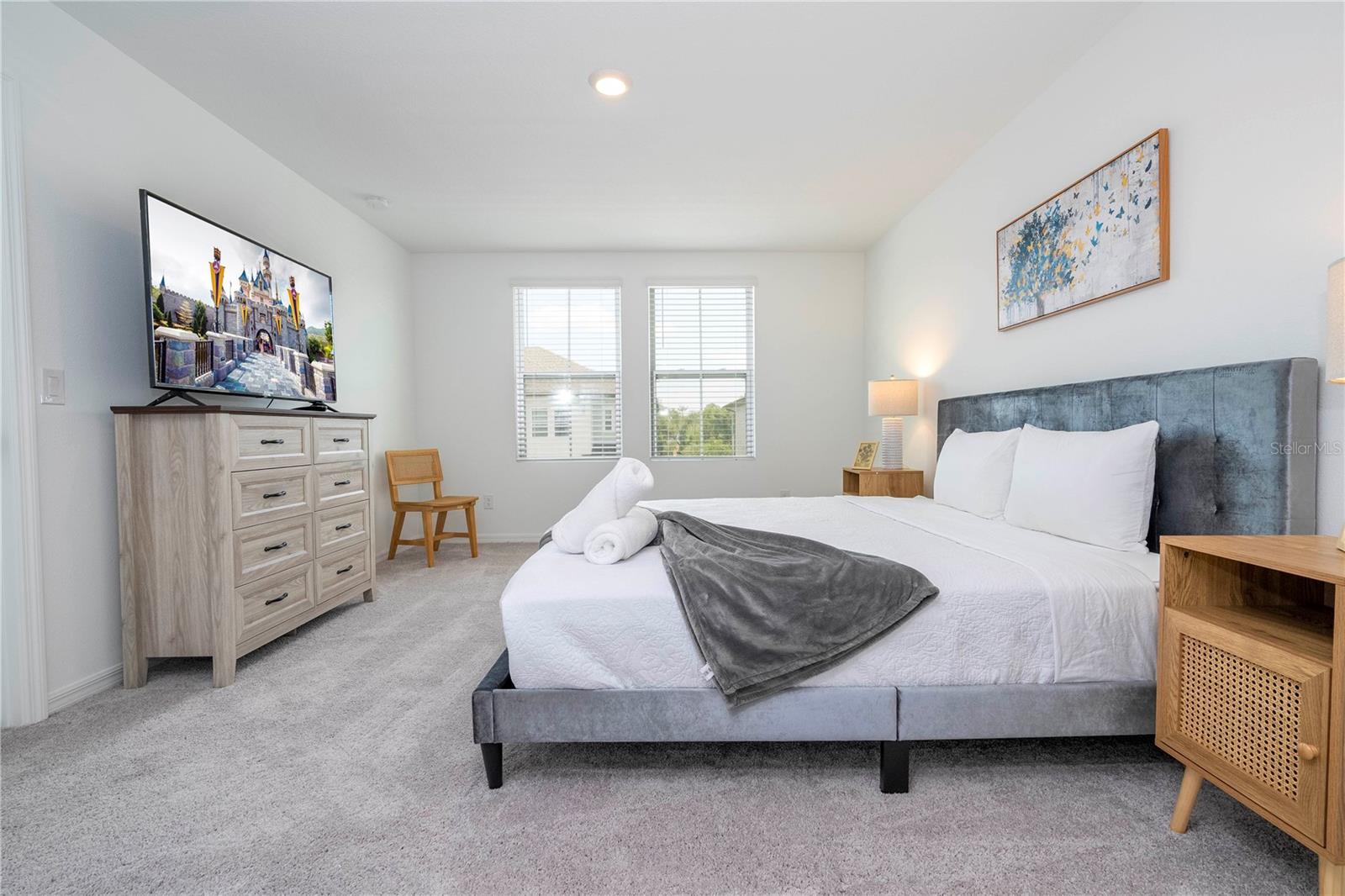 Image 34 of 51 For 686 Longboat Drive