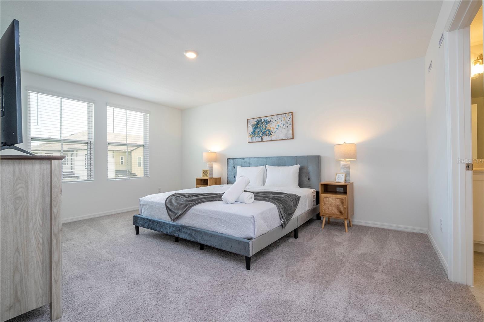 Image 39 of 51 For 686 Longboat Drive