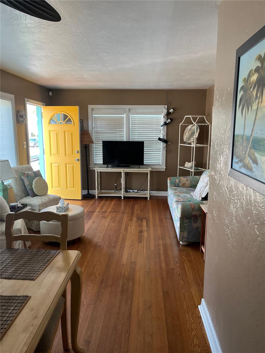 Image 3 of 19 For 328 Sears Avenue