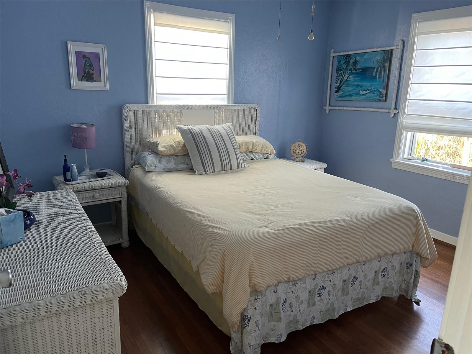 Image 7 of 19 For 328 Sears Avenue