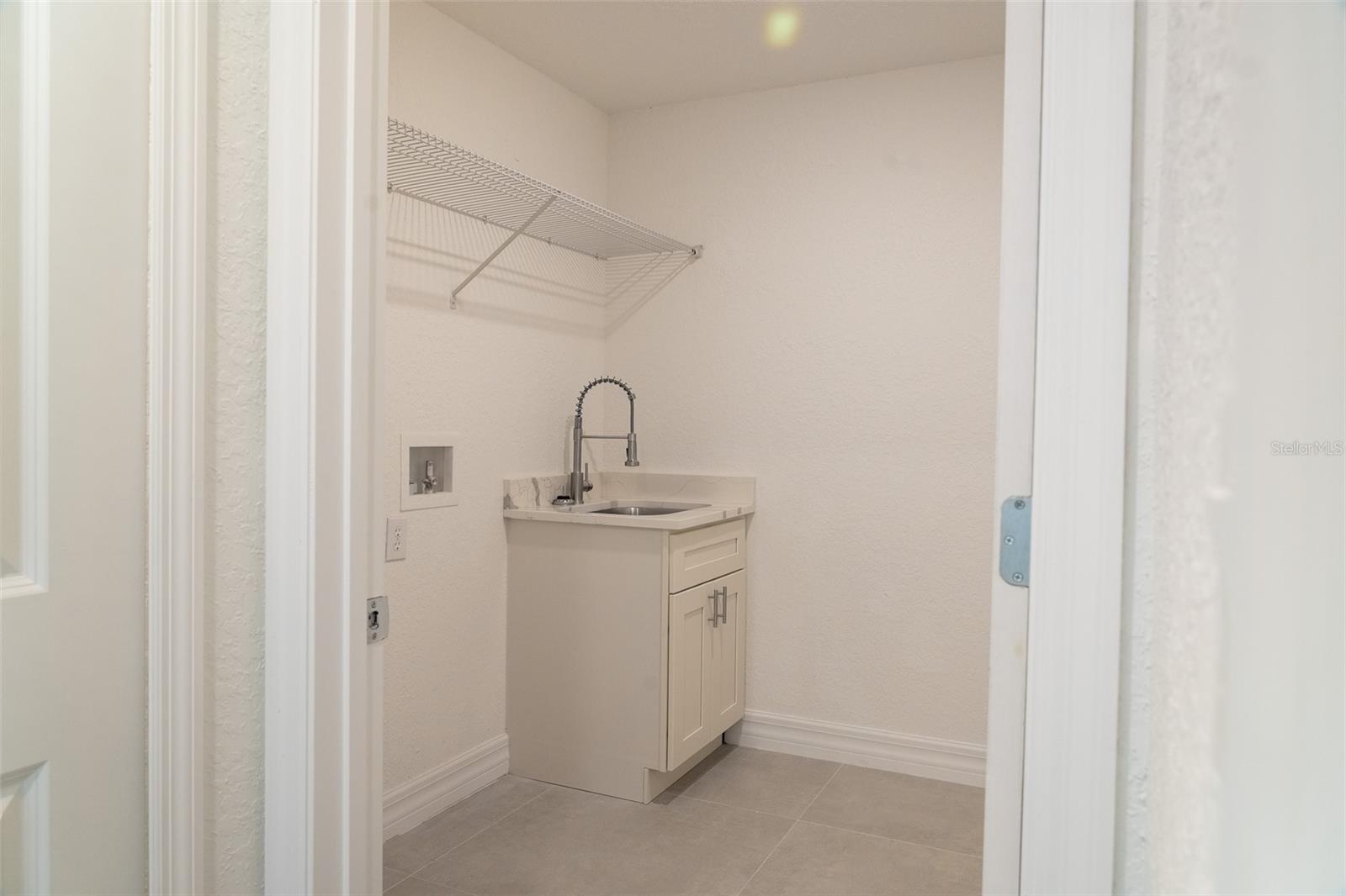 Image 13 of 35 For 16559 48th Terrace