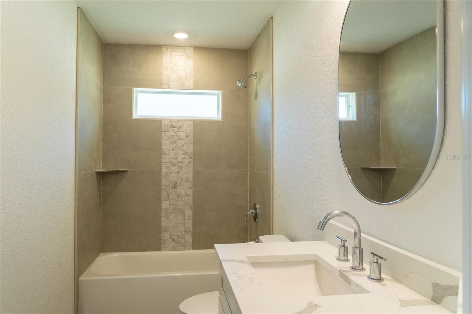 Image 17 of 35 For 16559 48th Terrace