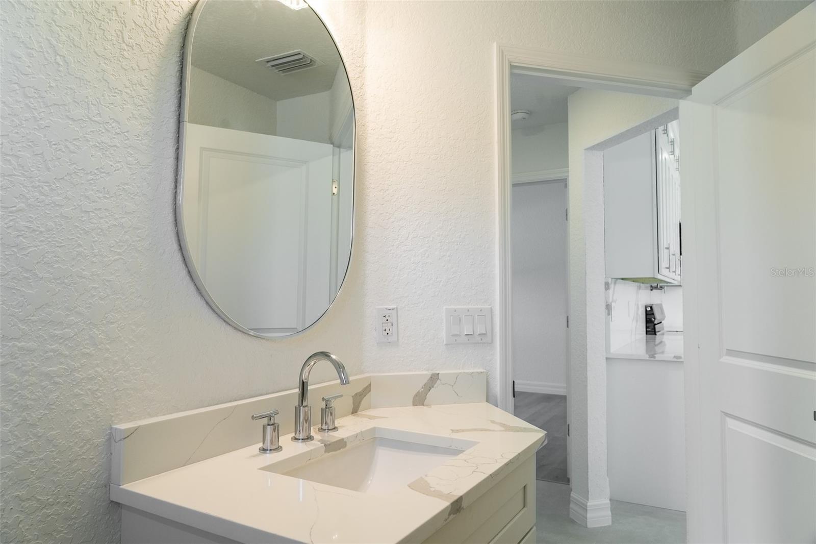 Image 18 of 35 For 16559 48th Terrace