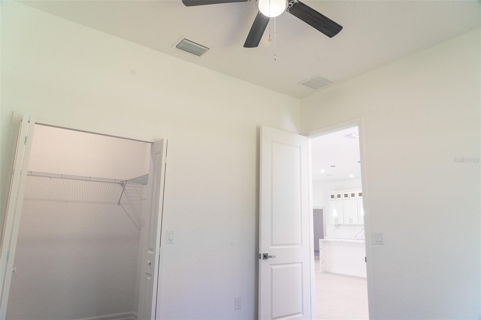 Image 20 of 35 For 16559 48th Terrace