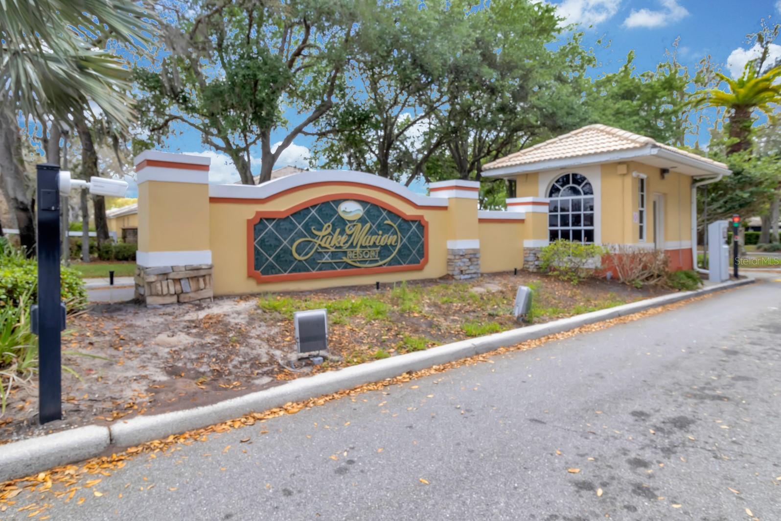 Image 33 of 34 For 13201 Indian Creek Drive B