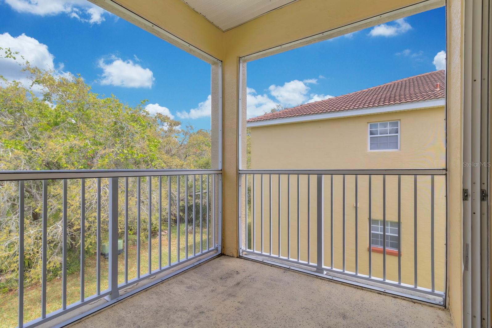 Image 5 of 34 For 13201 Indian Creek Drive B