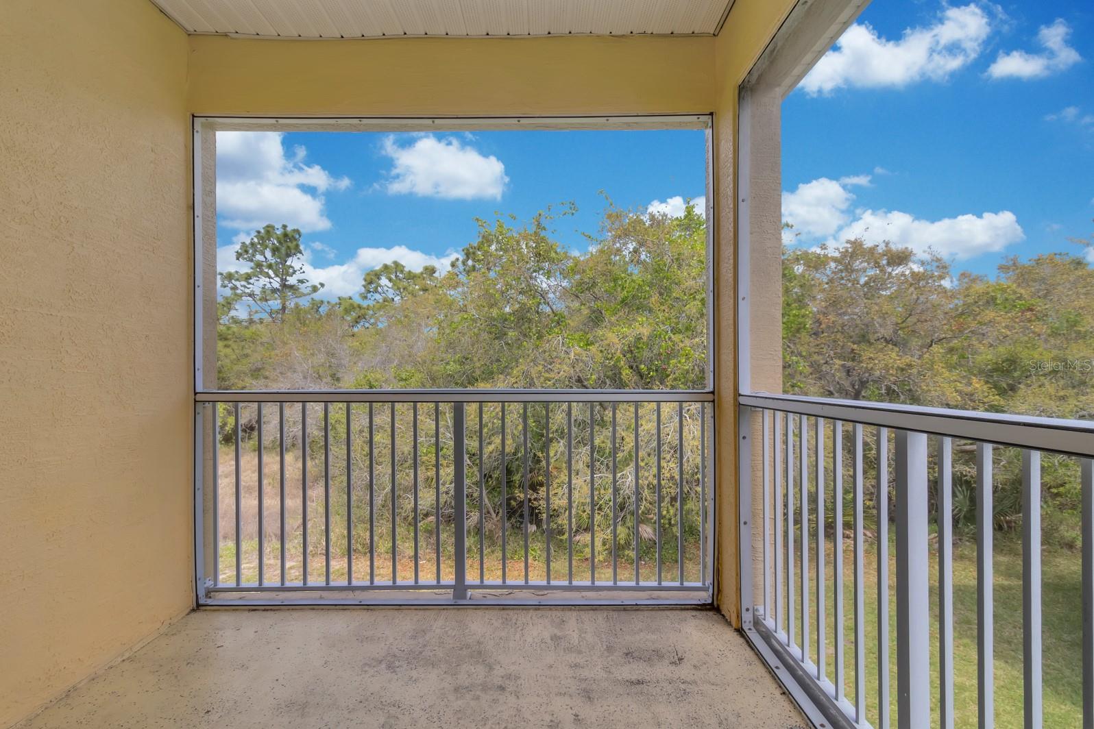 Image 6 of 34 For 13201 Indian Creek Drive B