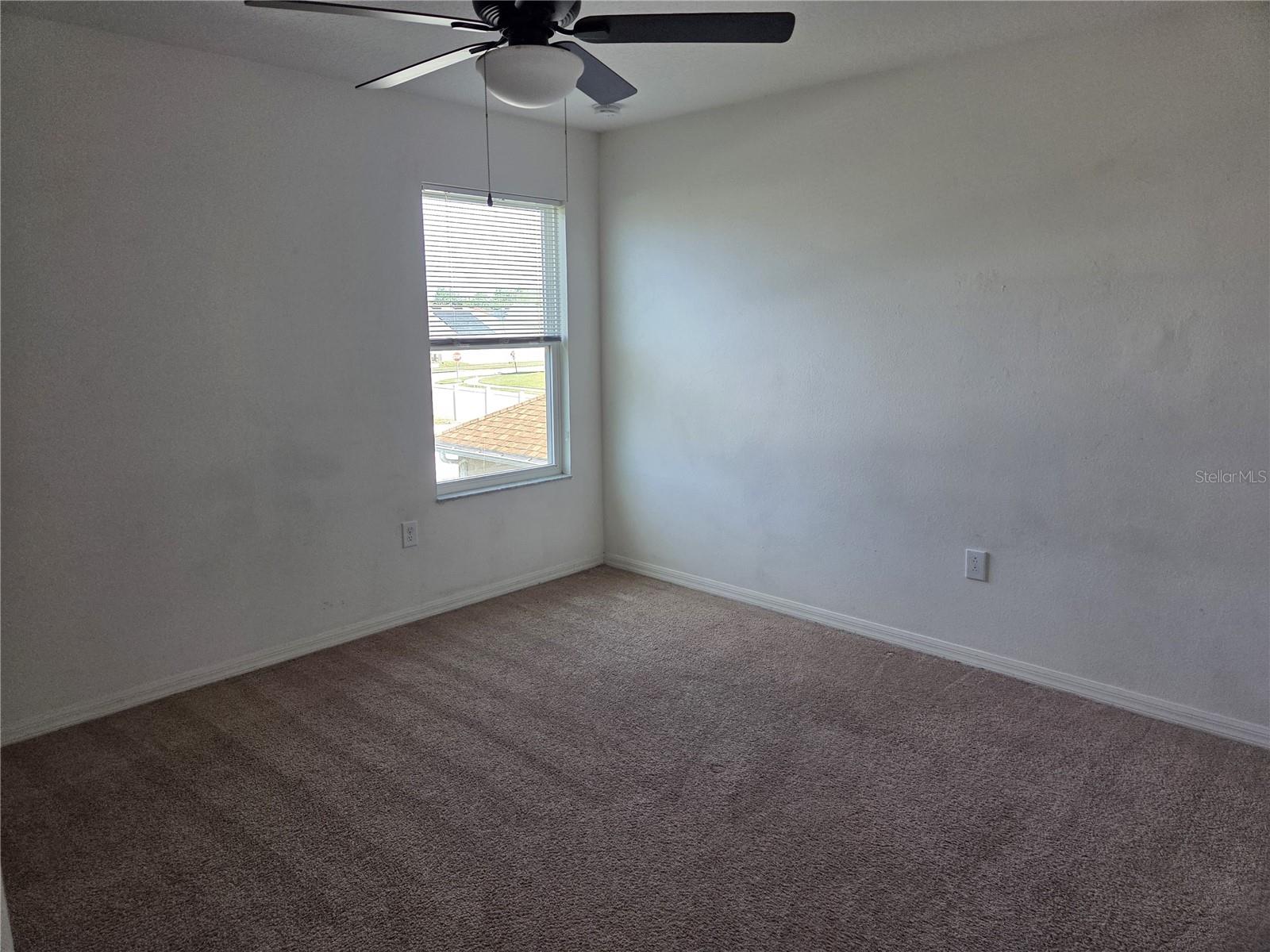 Image 14 of 29 For 5040 Beauclair Street