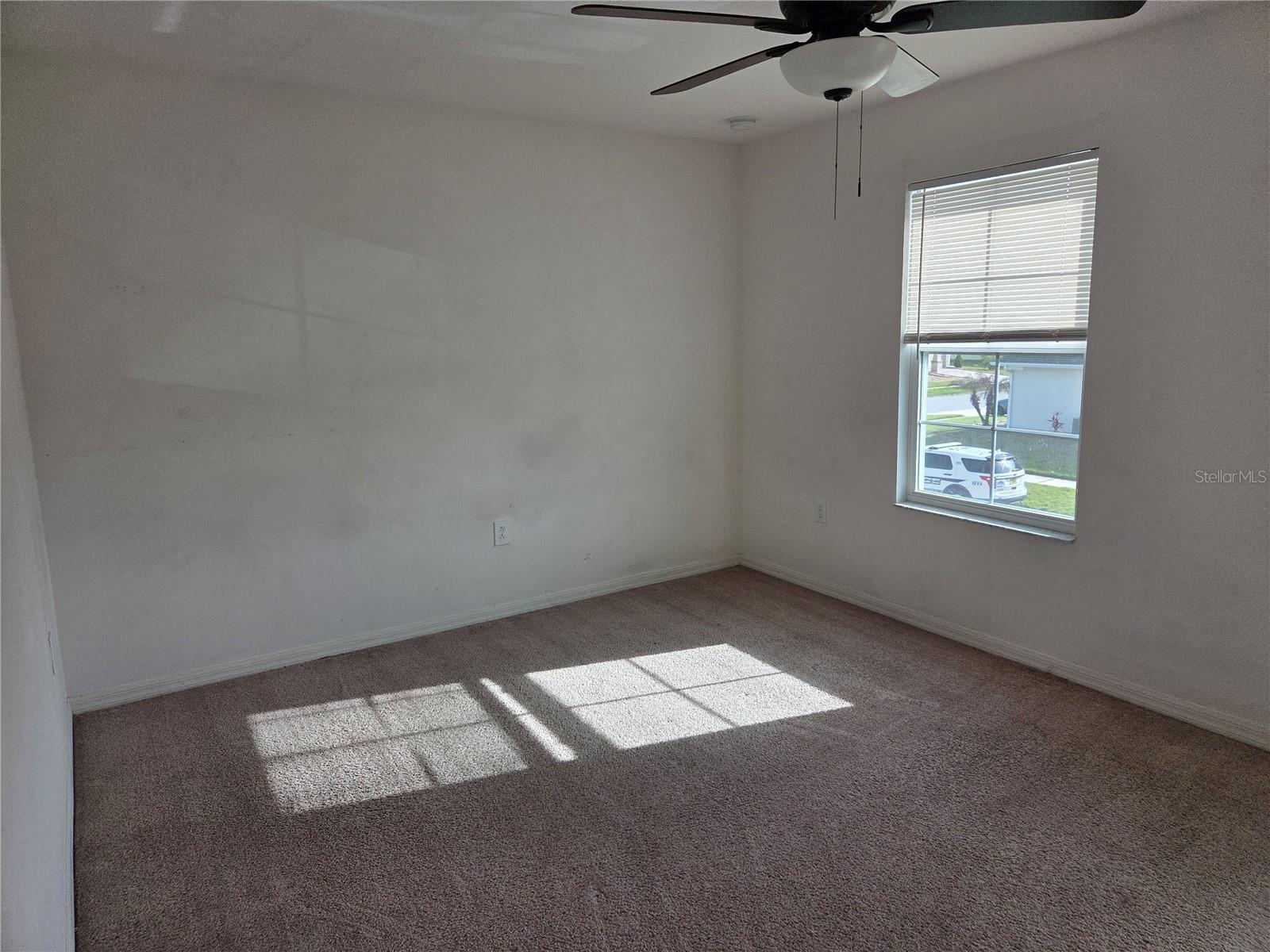 Image 8 of 29 For 5040 Beauclair Street