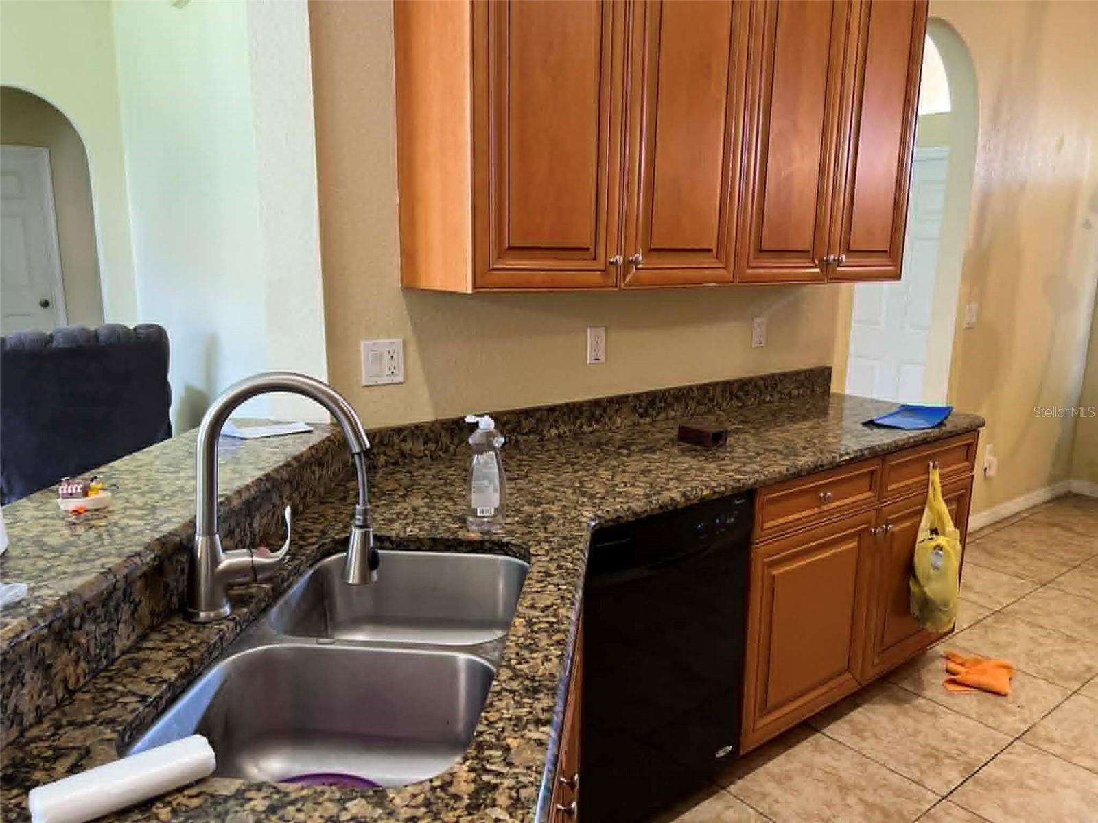 Image 6 of 18 For 442 Caraway Drive