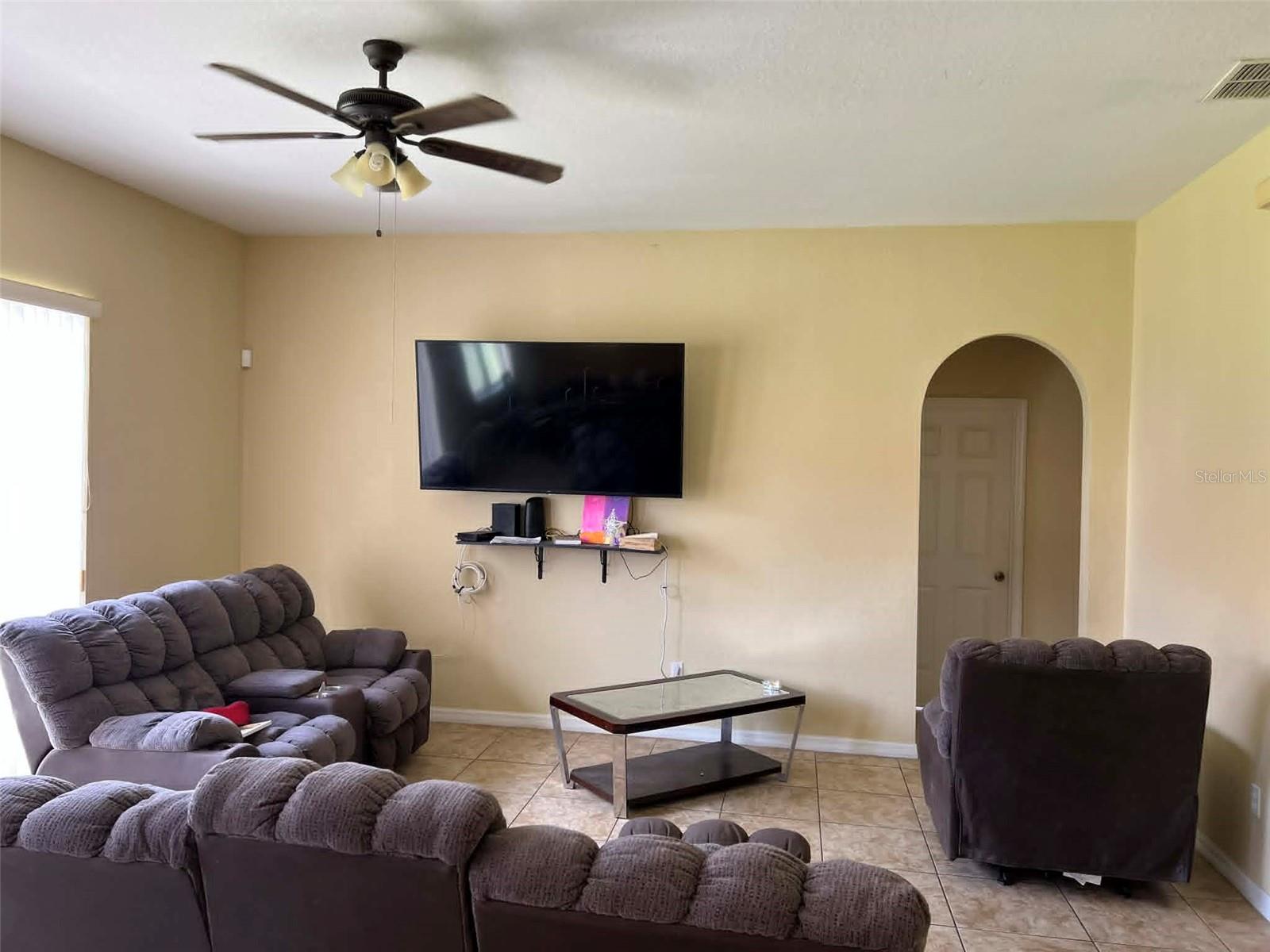 Image 8 of 18 For 442 Caraway Drive