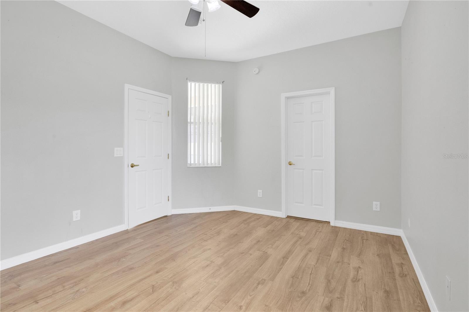 Image 14 of 31 For 503 Montara Drive