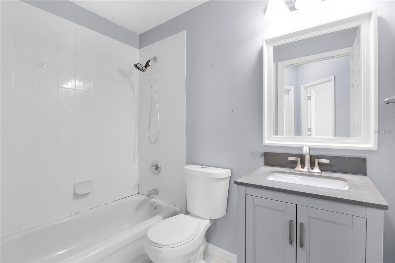 Image 18 of 31 For 503 Montara Drive