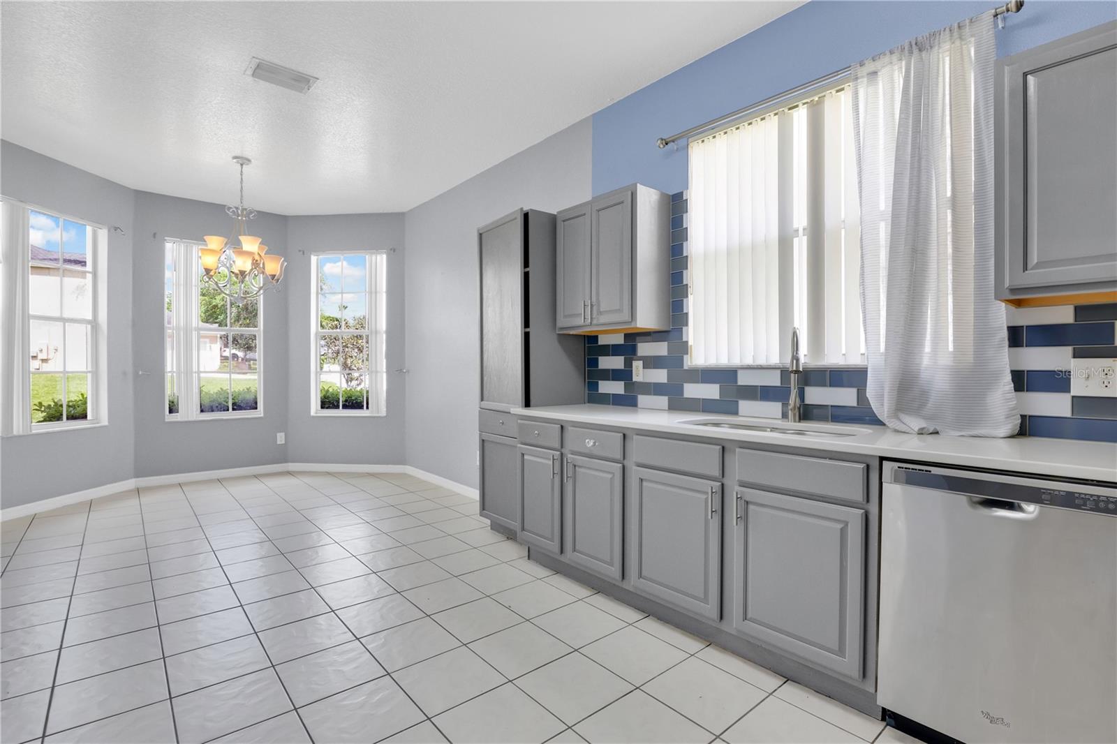 Image 7 of 31 For 503 Montara Drive