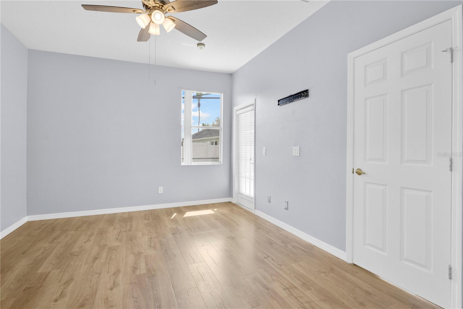 Image 9 of 31 For 503 Montara Drive