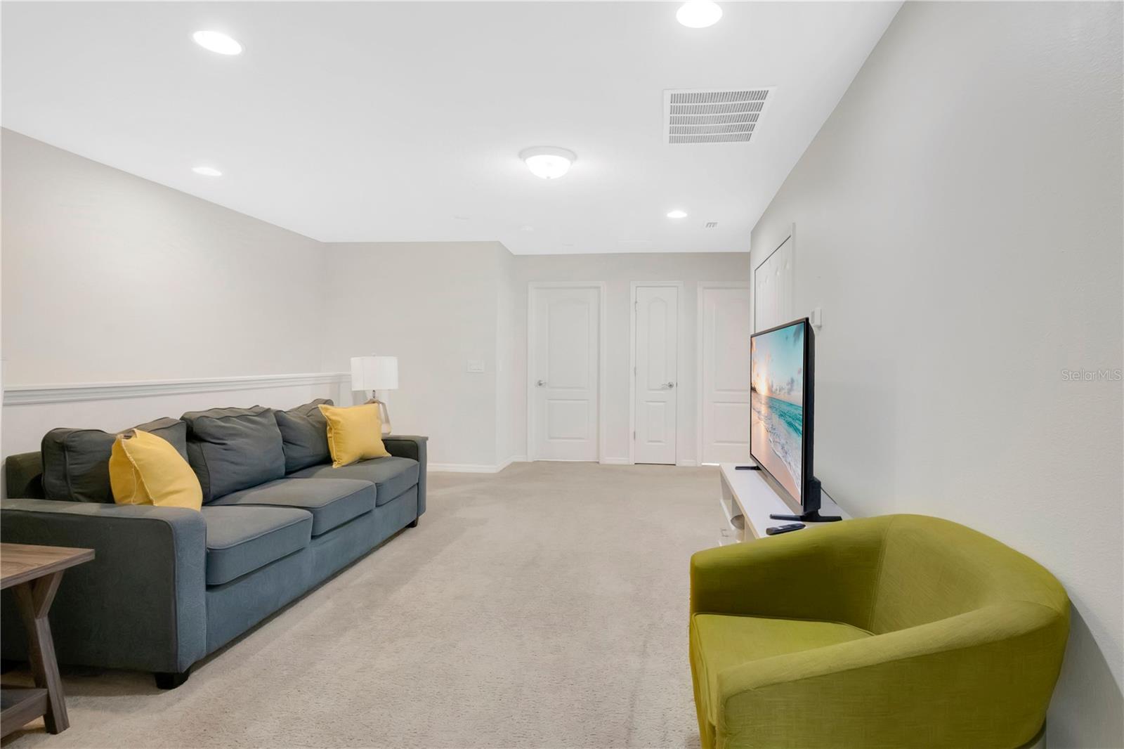 Image 14 of 52 For 8811 Geneve Court