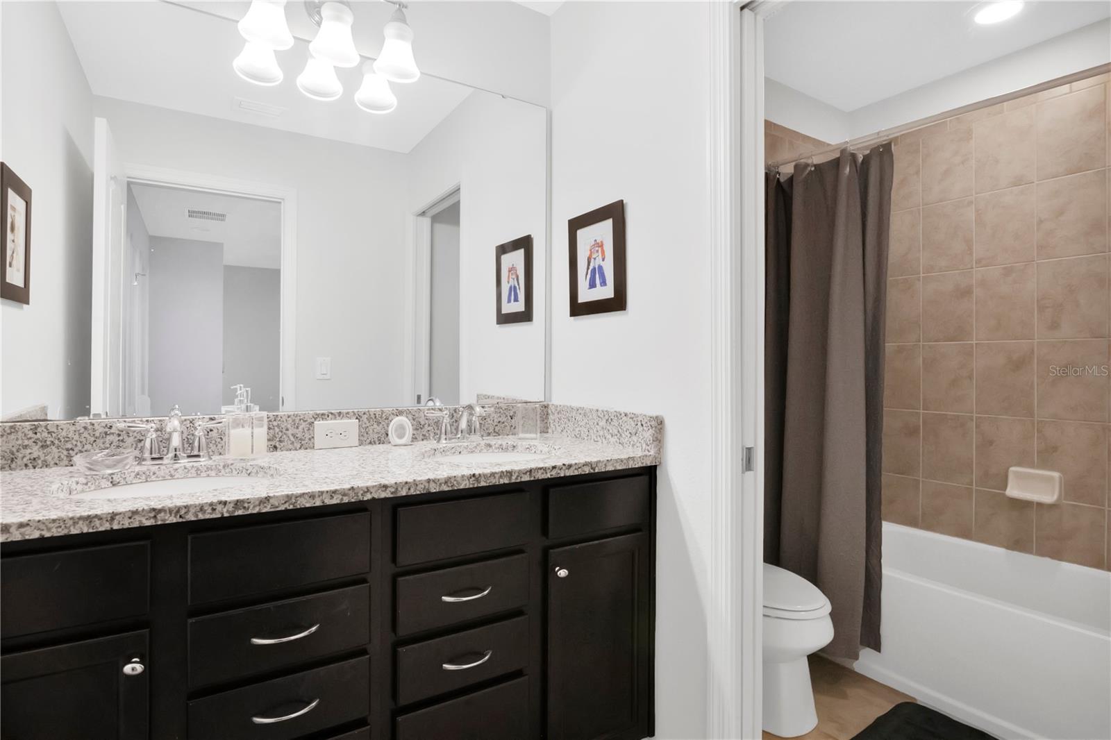 Image 21 of 52 For 8811 Geneve Court