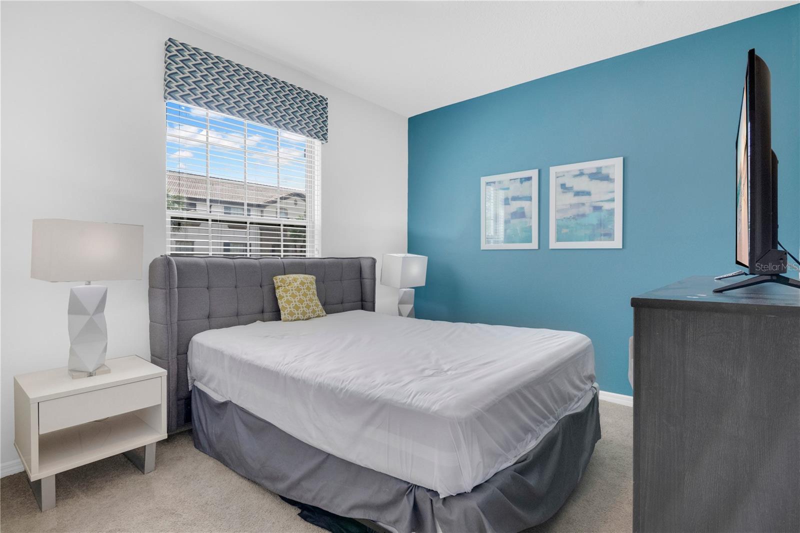 Image 23 of 52 For 8811 Geneve Court