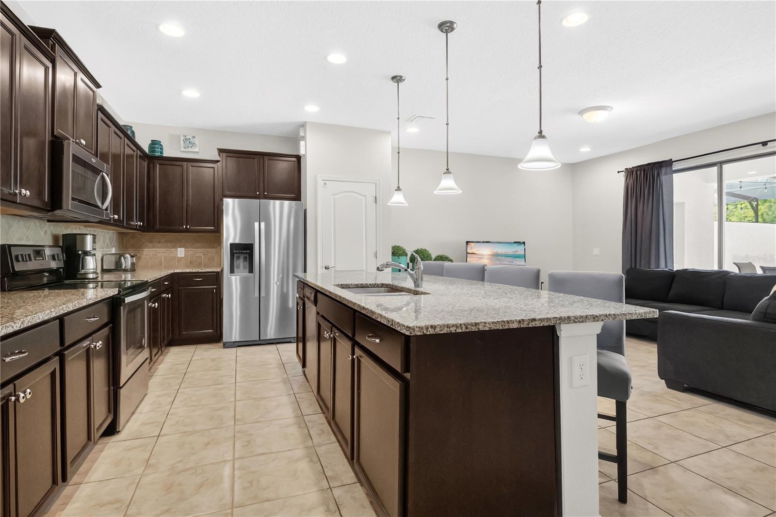 Image 5 of 52 For 8811 Geneve Court