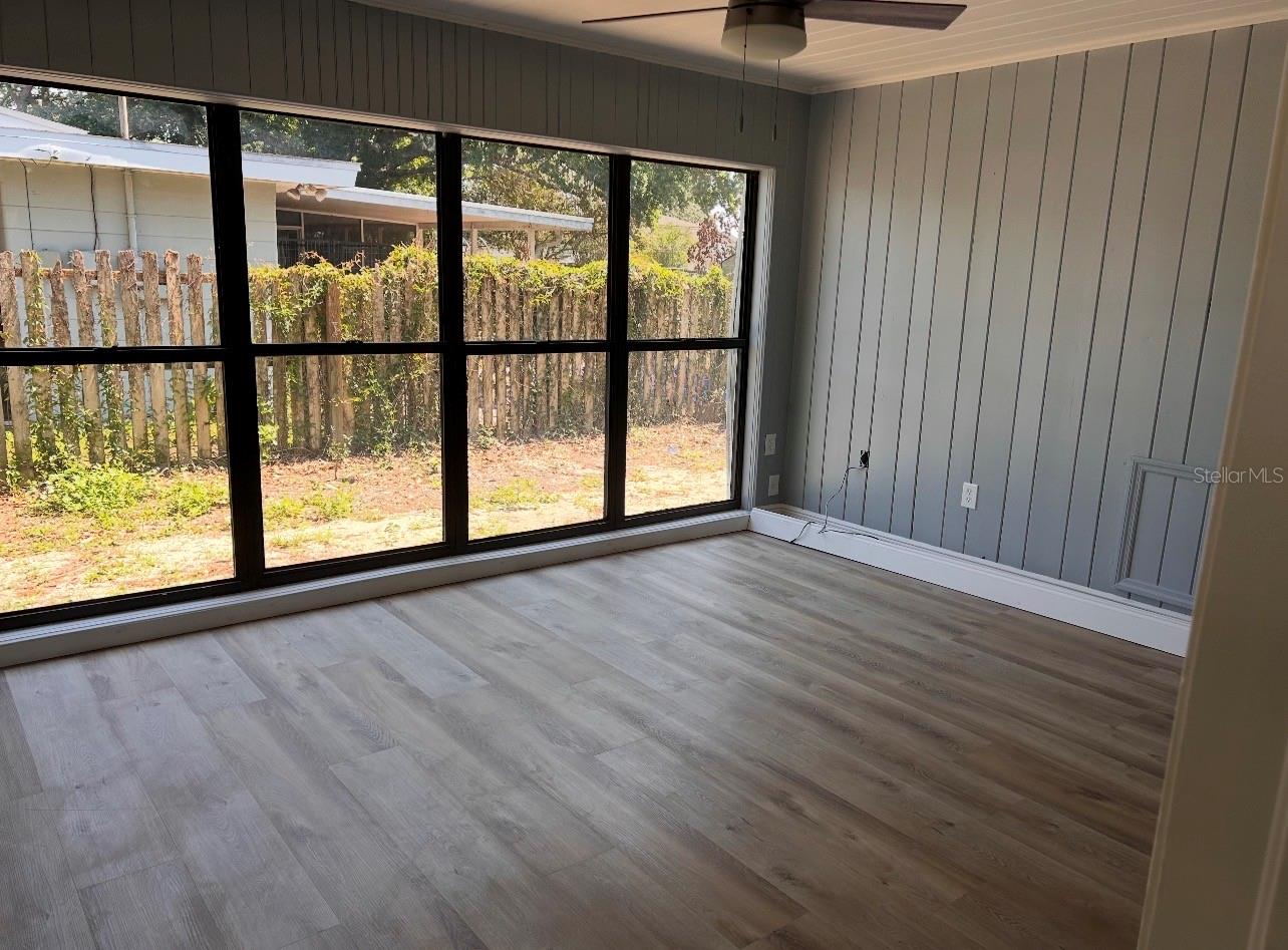 Image 4 of 10 For 2214 Ave B Sw 2214 Ave B Sw