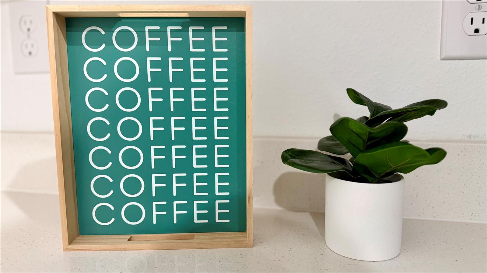 Image 6 of 26 For 3710 King Hill Drive