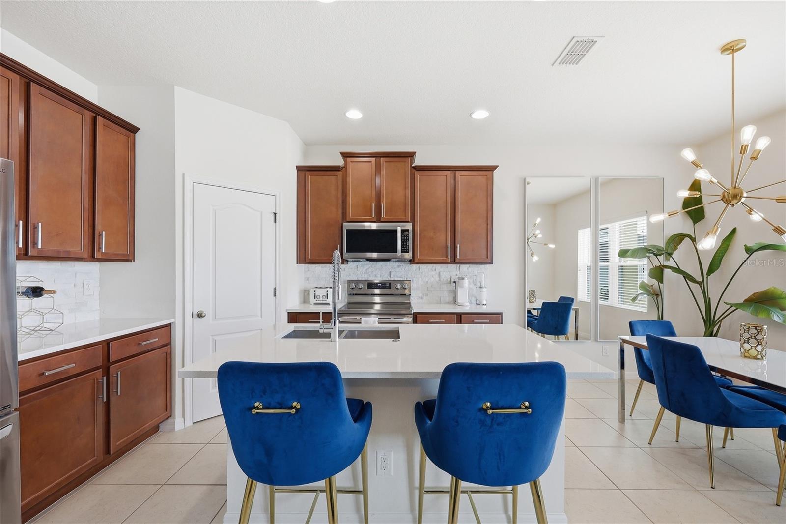 Image 22 of 45 For 2864 Running Brook Circle