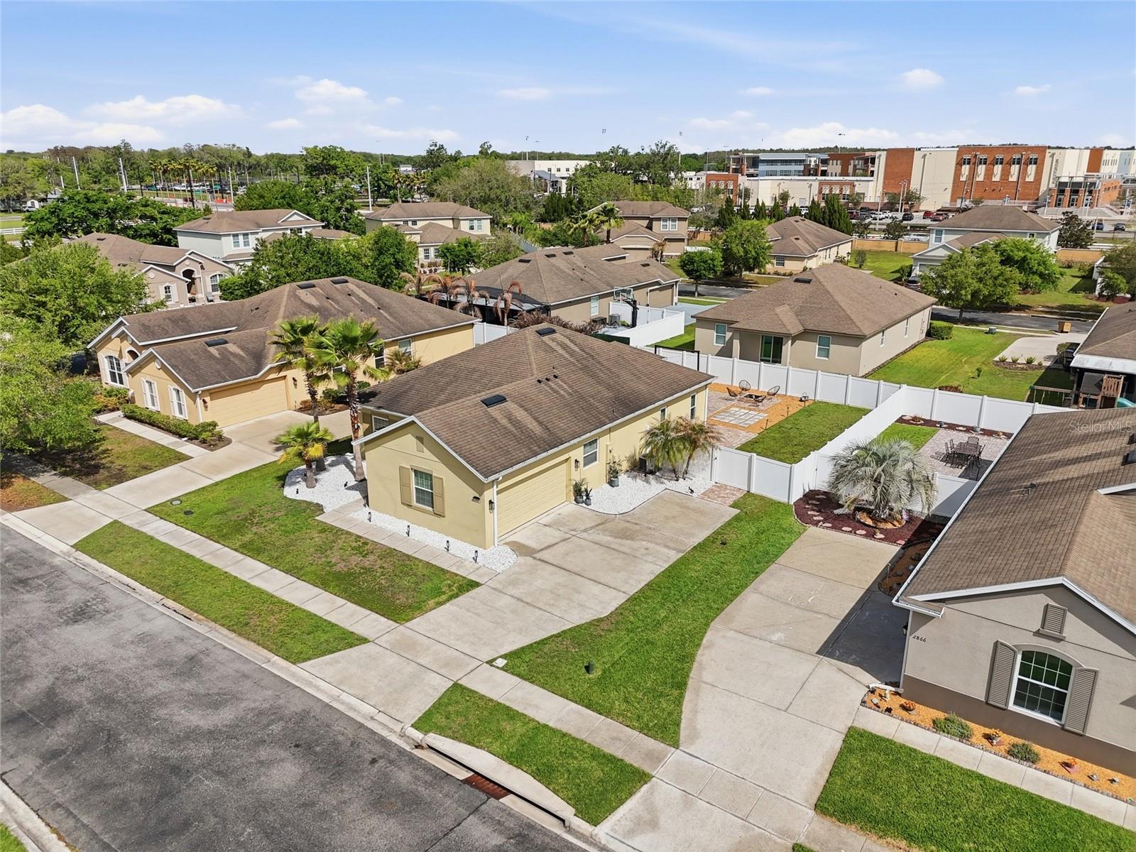 Image 4 of 45 For 2864 Running Brook Circle