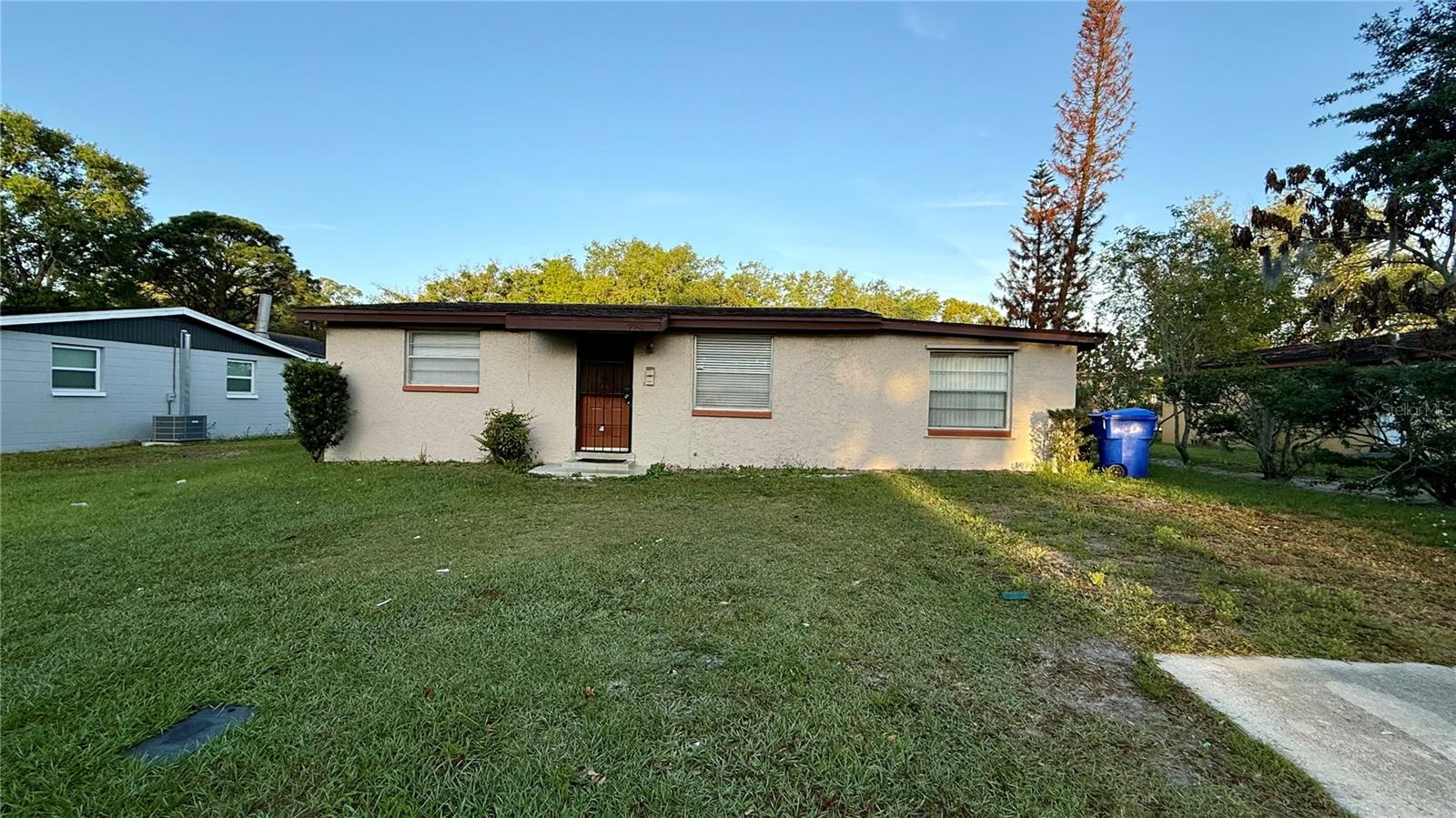 Details for 724 Lincoln Street, KISSIMMEE, FL 34741