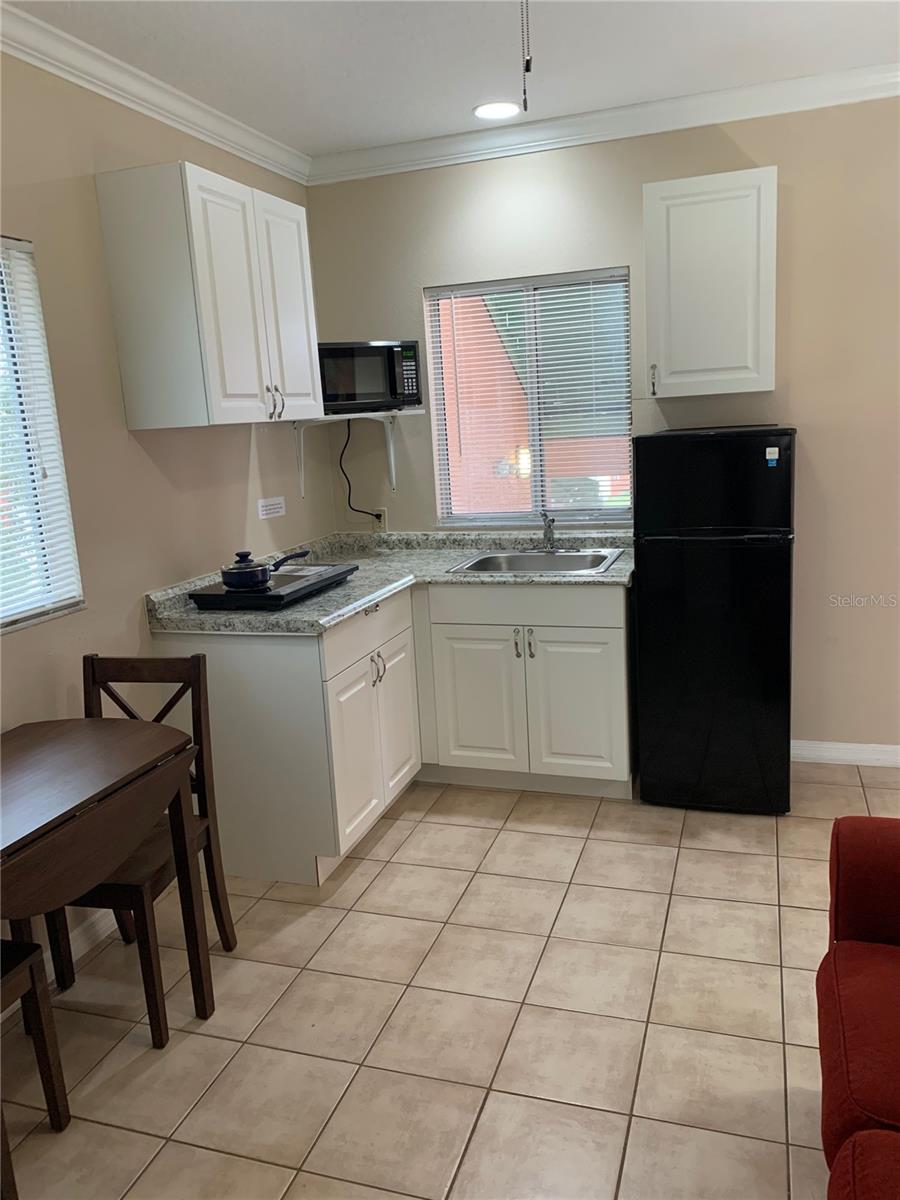 Image 3 of 9 For 2777 Poinciana Boulevard 301b