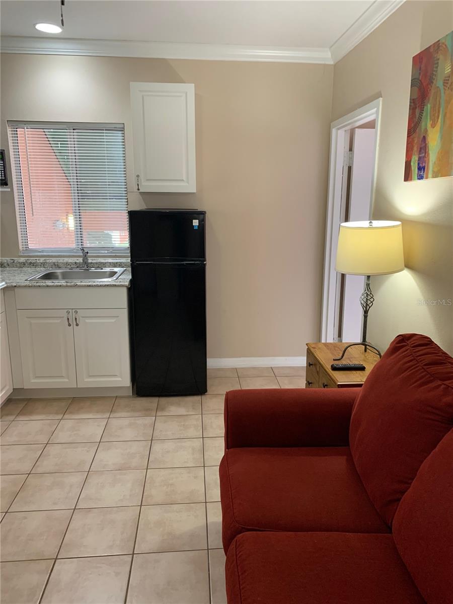 Image 4 of 9 For 2777 Poinciana Boulevard 301b