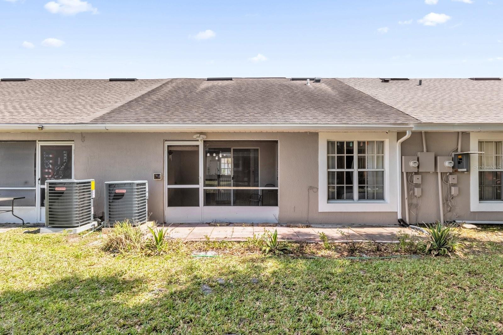 Image 18 of 23 For 2178 Cypress Bay Boulevard