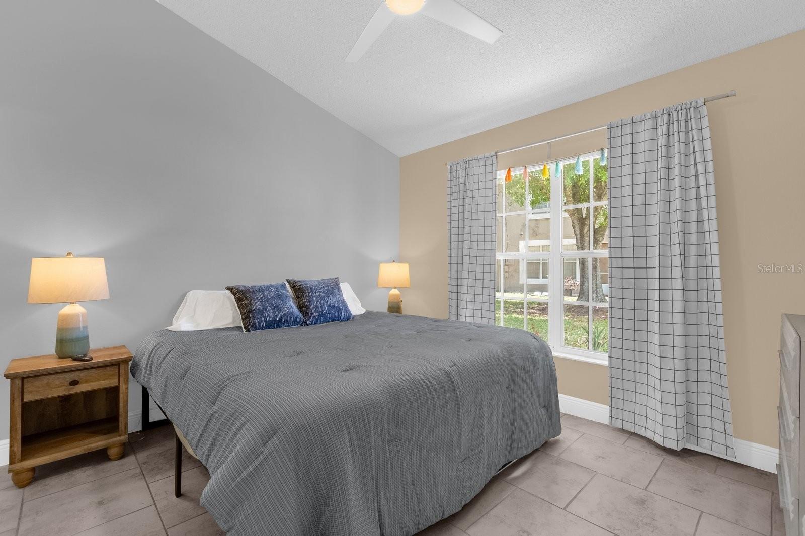 Image 7 of 23 For 2178 Cypress Bay Boulevard