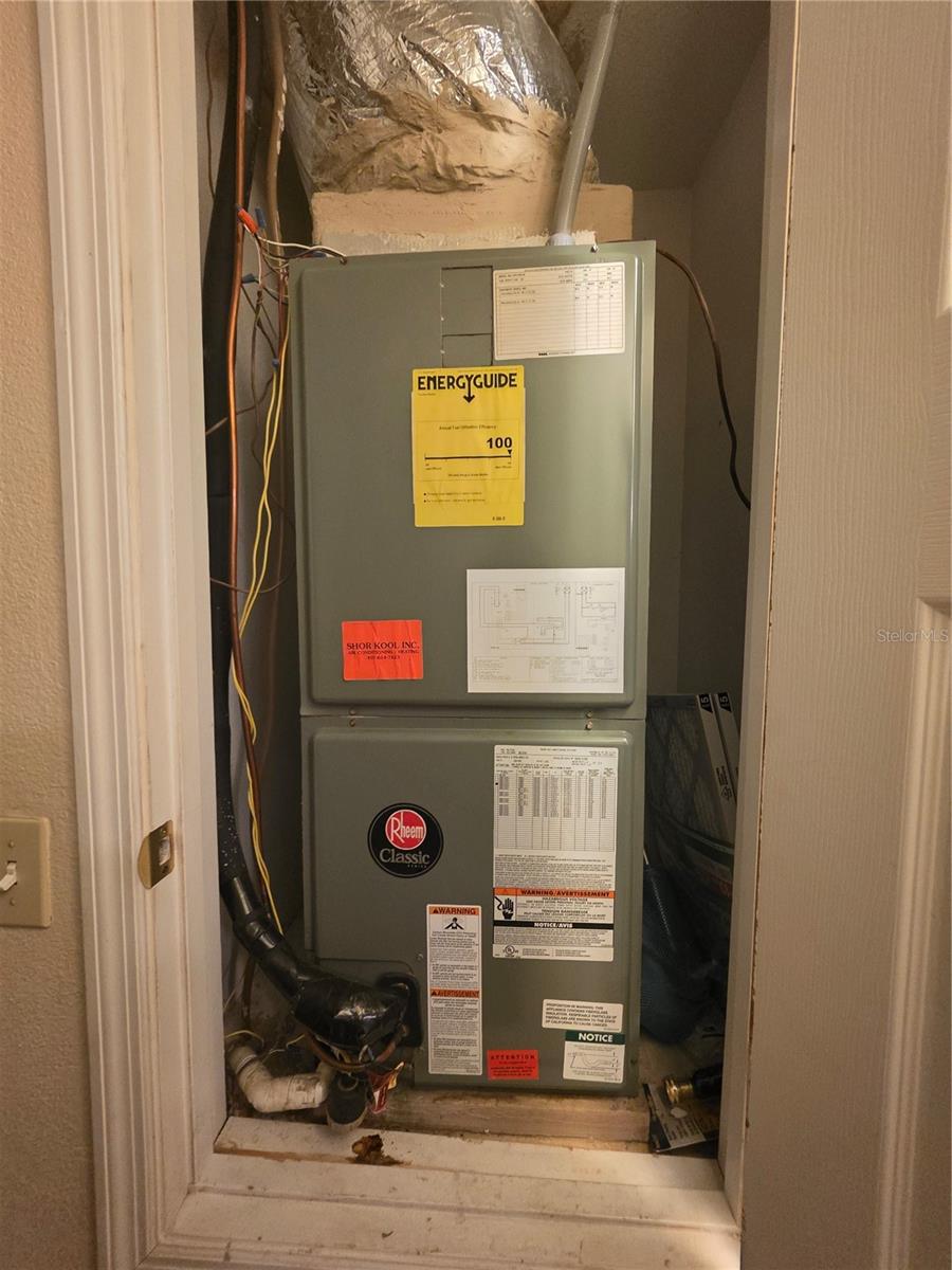 Image 11 of 15 For 551 Ruffel Street