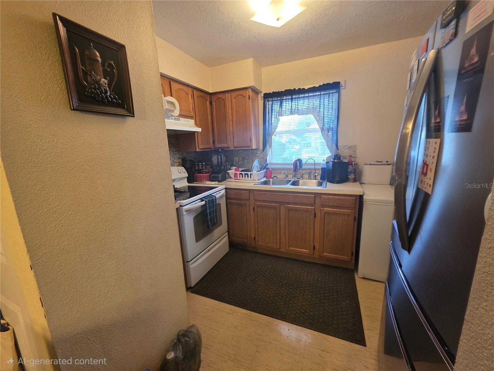 Image 8 of 15 For 551 Ruffel Street