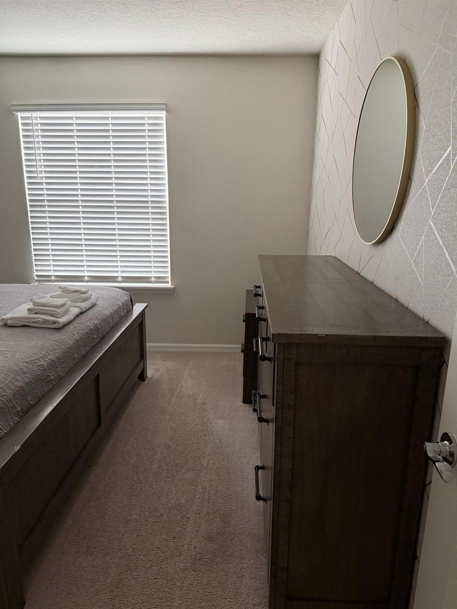 Image 37 of 56 For 5517 Misty Oak Circle