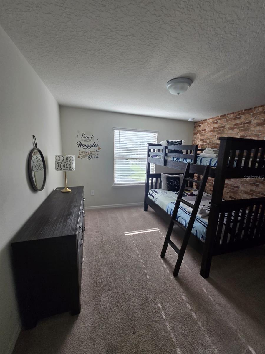 Image 38 of 56 For 5517 Misty Oak Circle