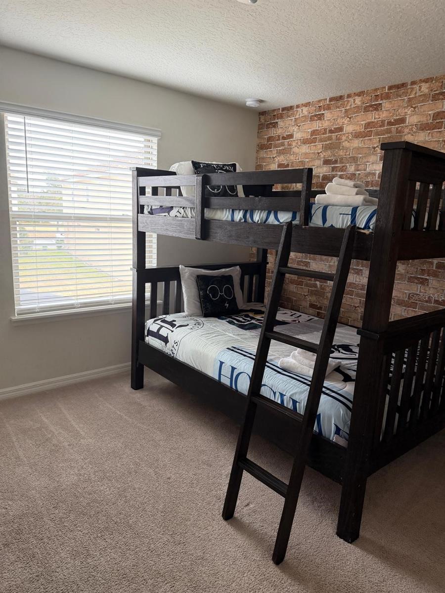 Image 40 of 56 For 5517 Misty Oak Circle