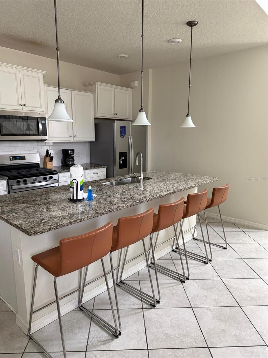 Image 5 of 56 For 5517 Misty Oak Circle