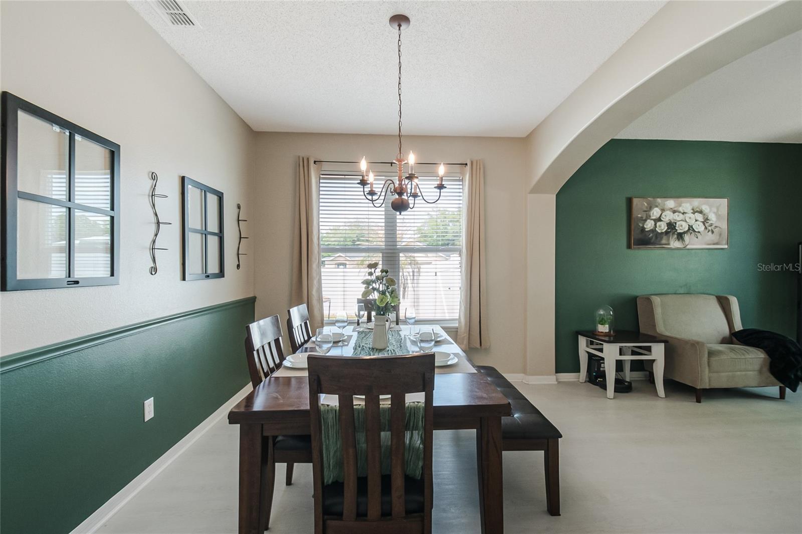 Image 13 of 77 For 1112 Lavaur Court