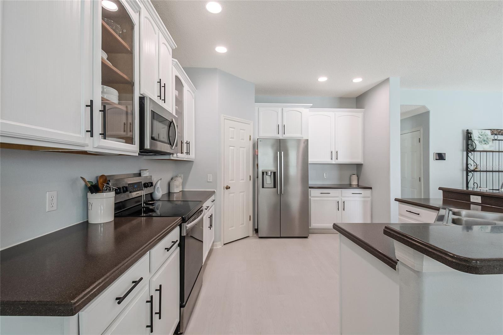 Image 17 of 77 For 1112 Lavaur Court