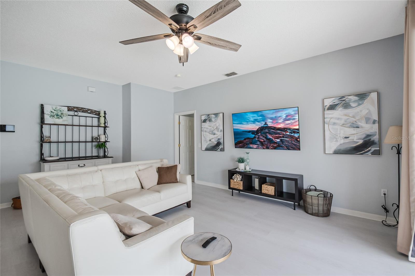 Image 26 of 77 For 1112 Lavaur Court