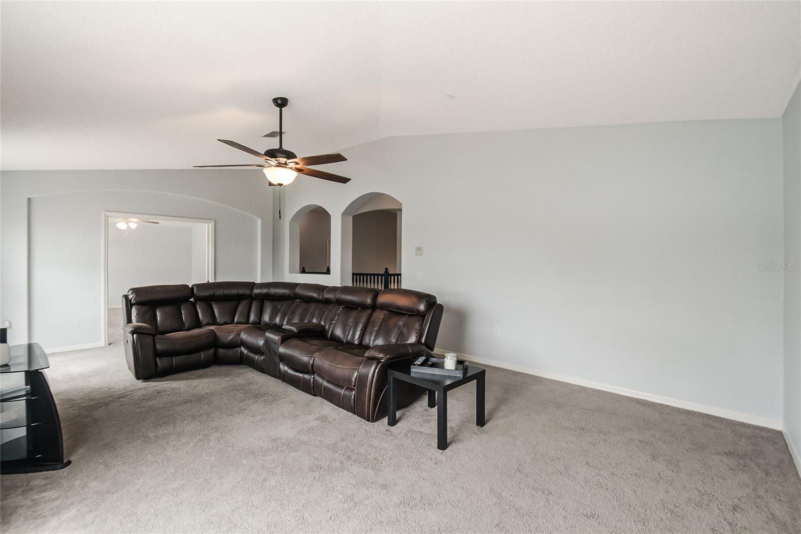 Image 46 of 77 For 1112 Lavaur Court