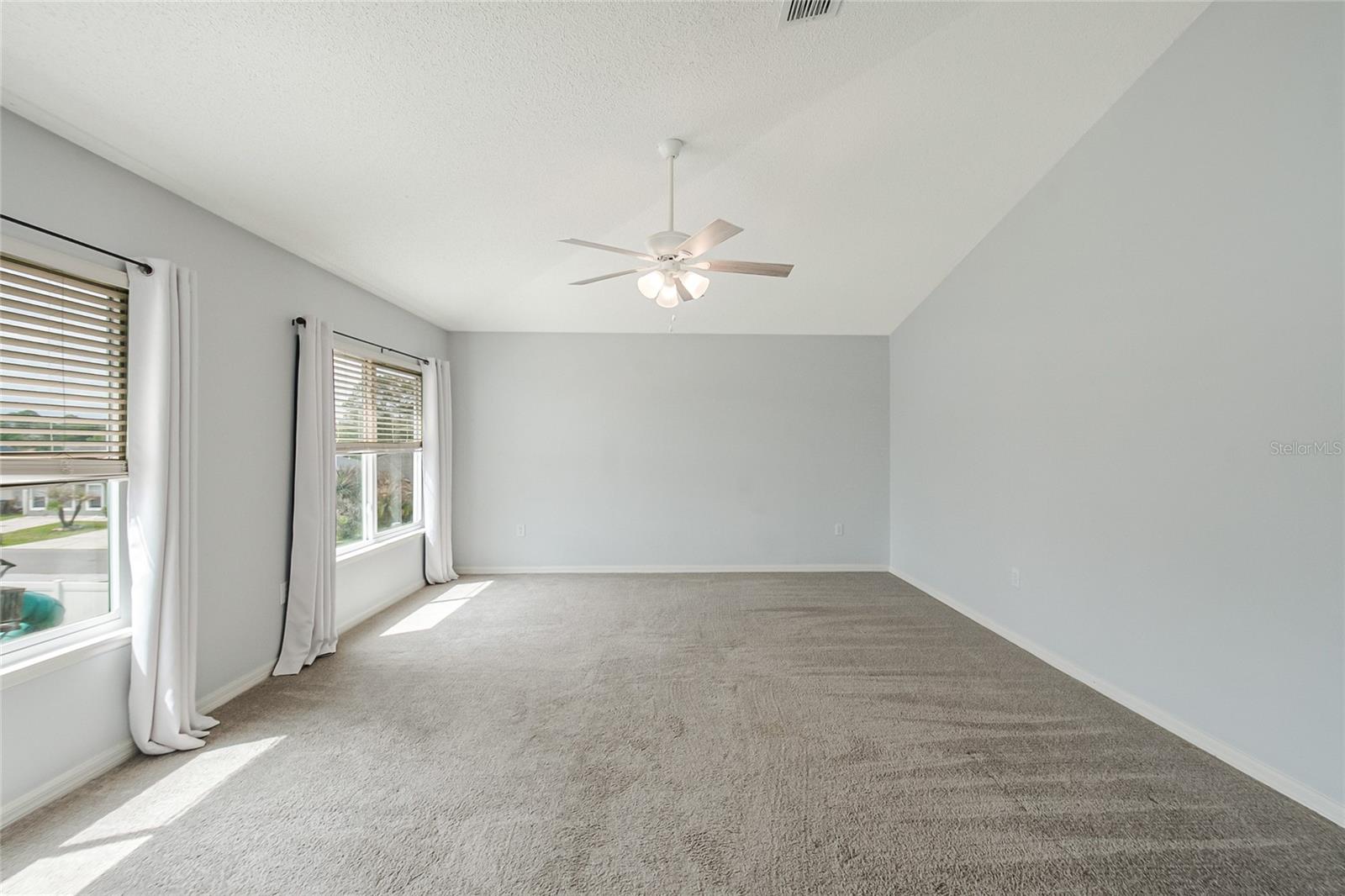 Image 48 of 77 For 1112 Lavaur Court