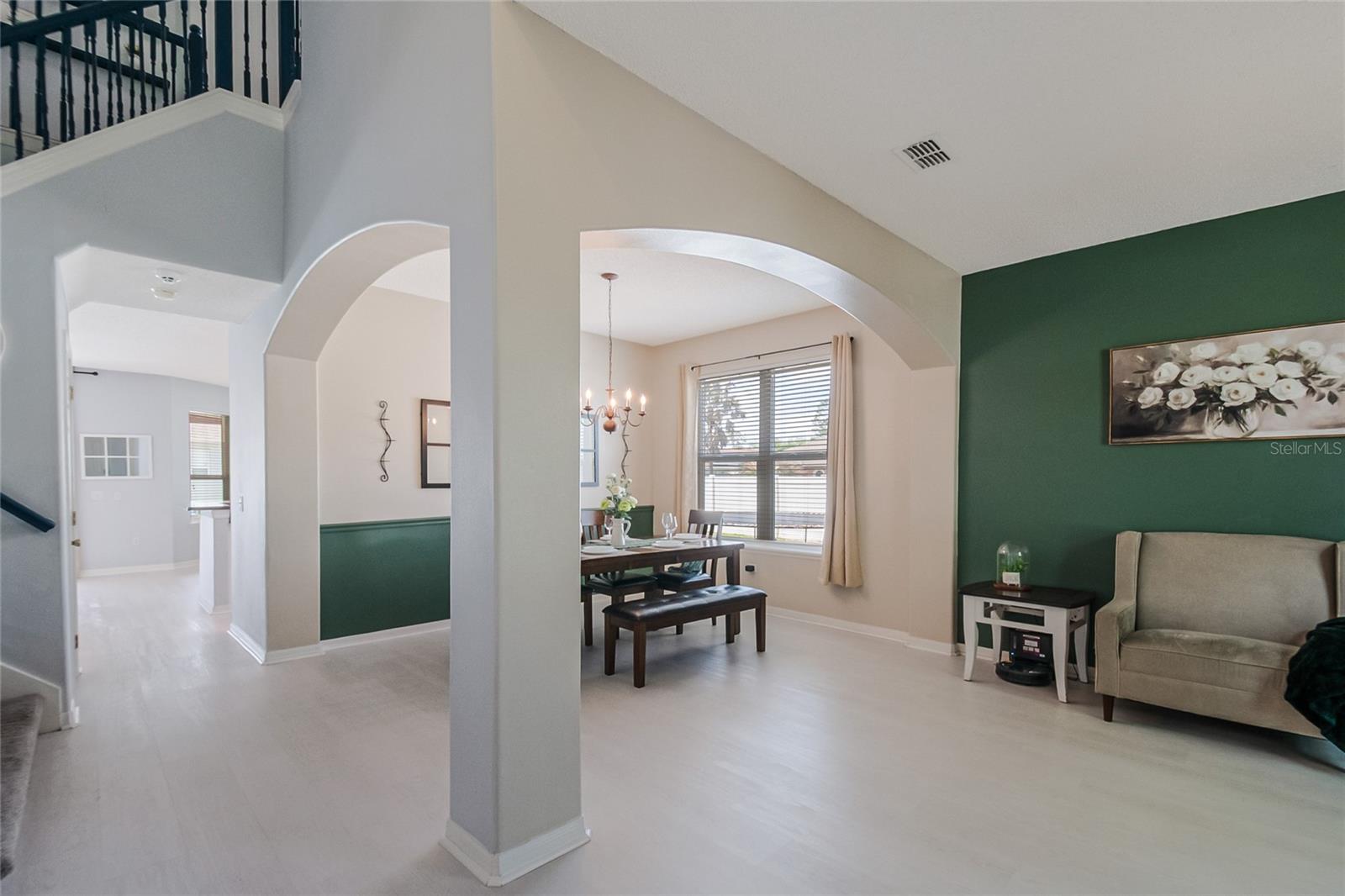 Image 5 of 77 For 1112 Lavaur Court