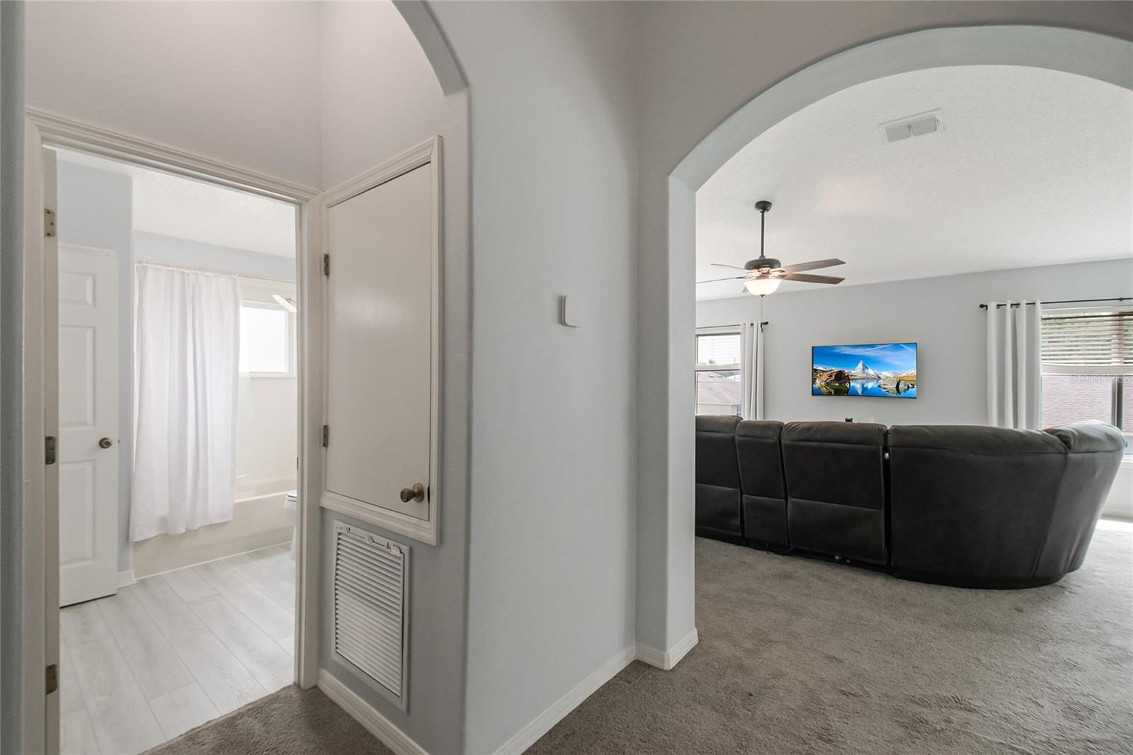 Image 51 of 77 For 1112 Lavaur Court