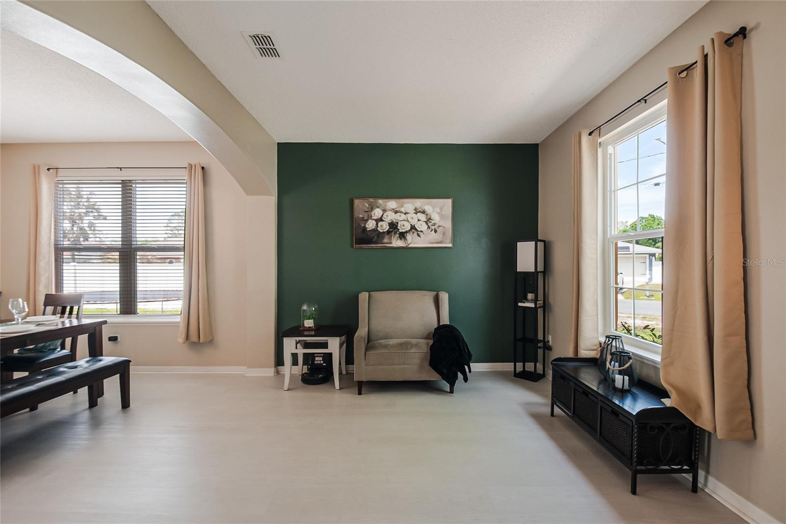 Image 6 of 77 For 1112 Lavaur Court