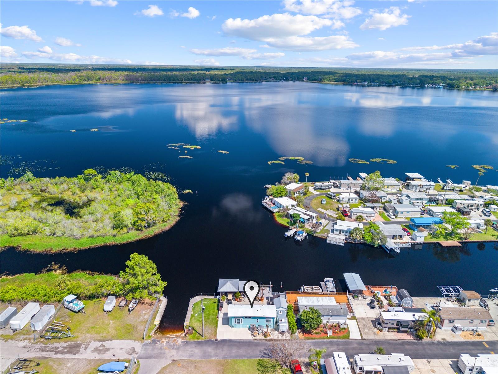 Image 22 of 53 For 1315 Pine Island Dr N