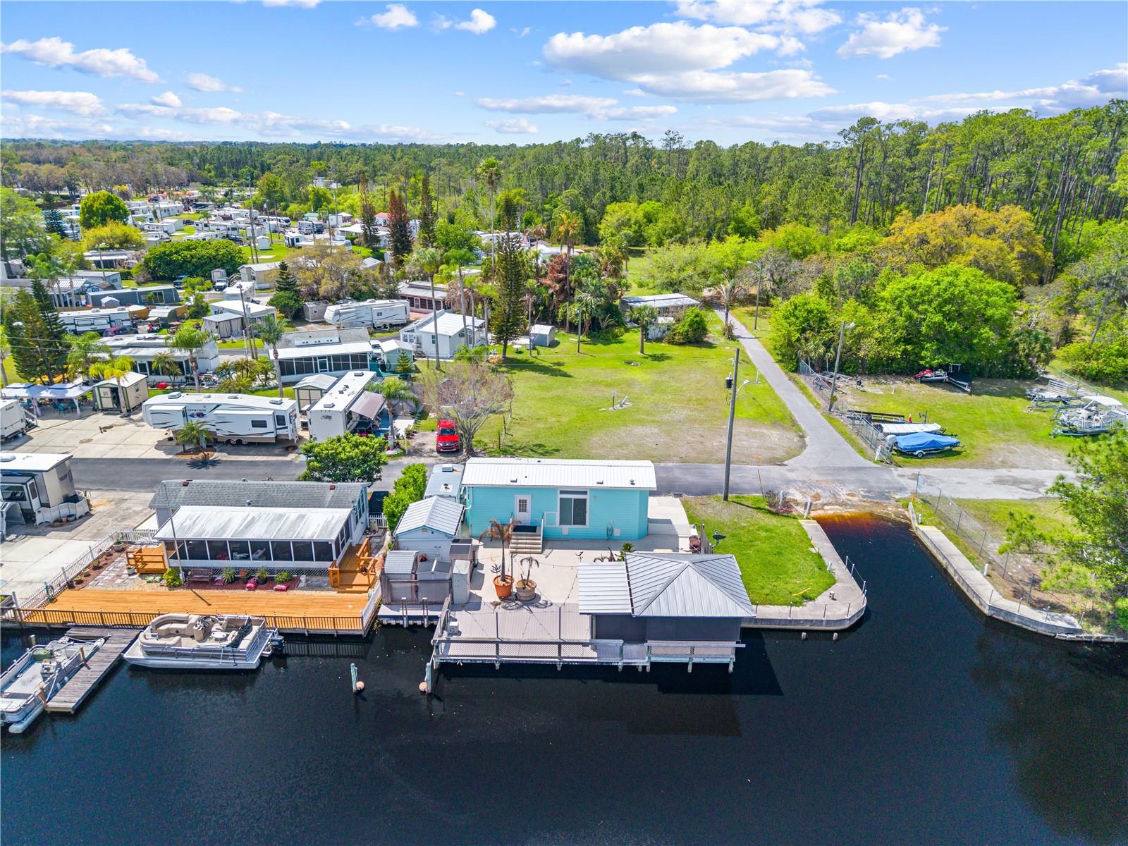 Image 27 of 53 For 1315 Pine Island Dr N