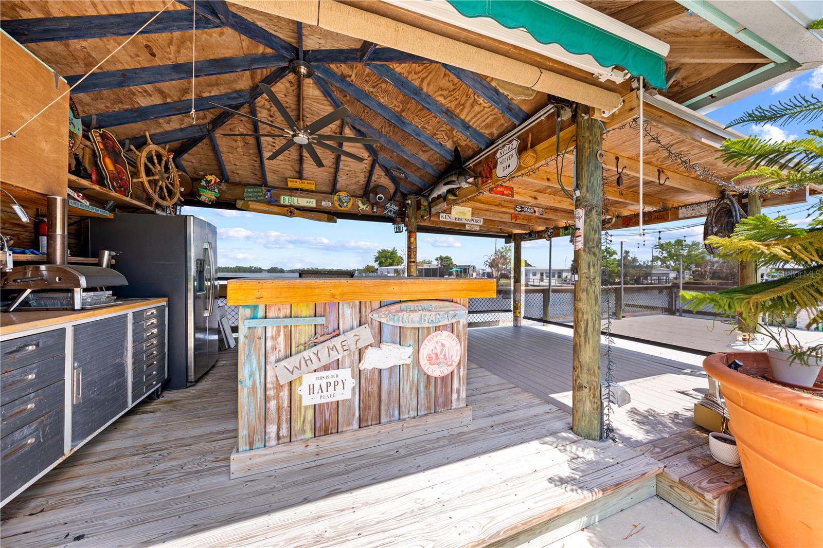 Image 31 of 53 For 1315 Pine Island Dr N